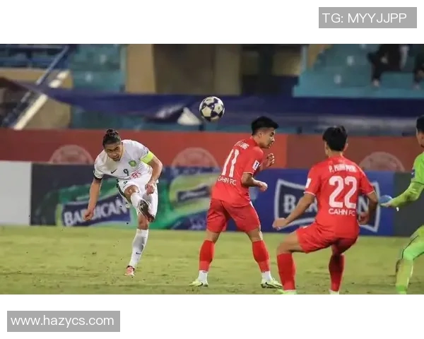 恒大与国安激战7月13日争夺中超冠军争先恐后精彩纷呈